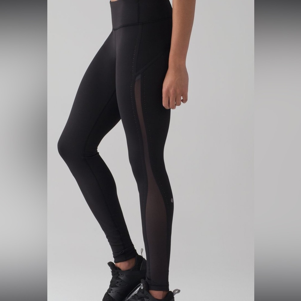Lululemon Athletica Smooth Stride Tight Full-On Luxtreme Black Leggings 10